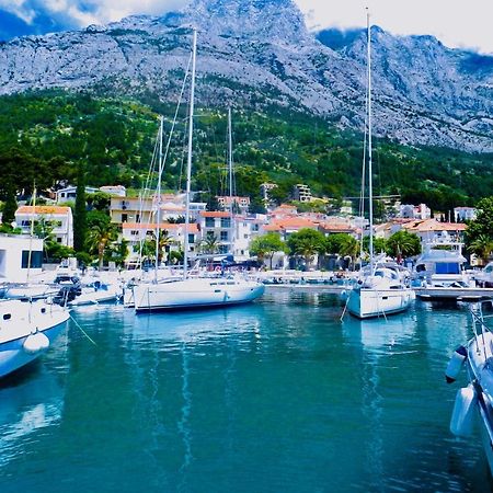 Diamant Apartments Baska Voda Luaran gambar