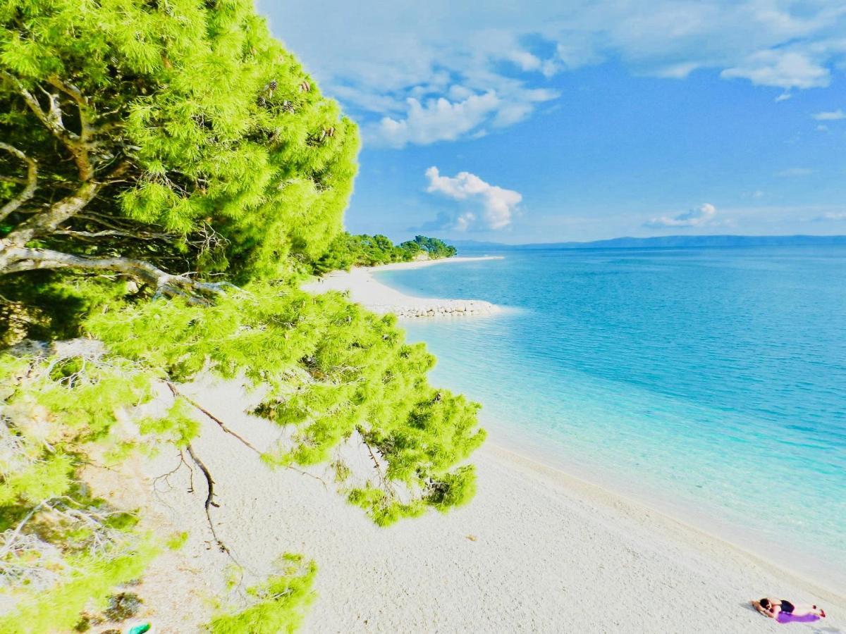 Diamant Apartments Baska Voda Luaran gambar