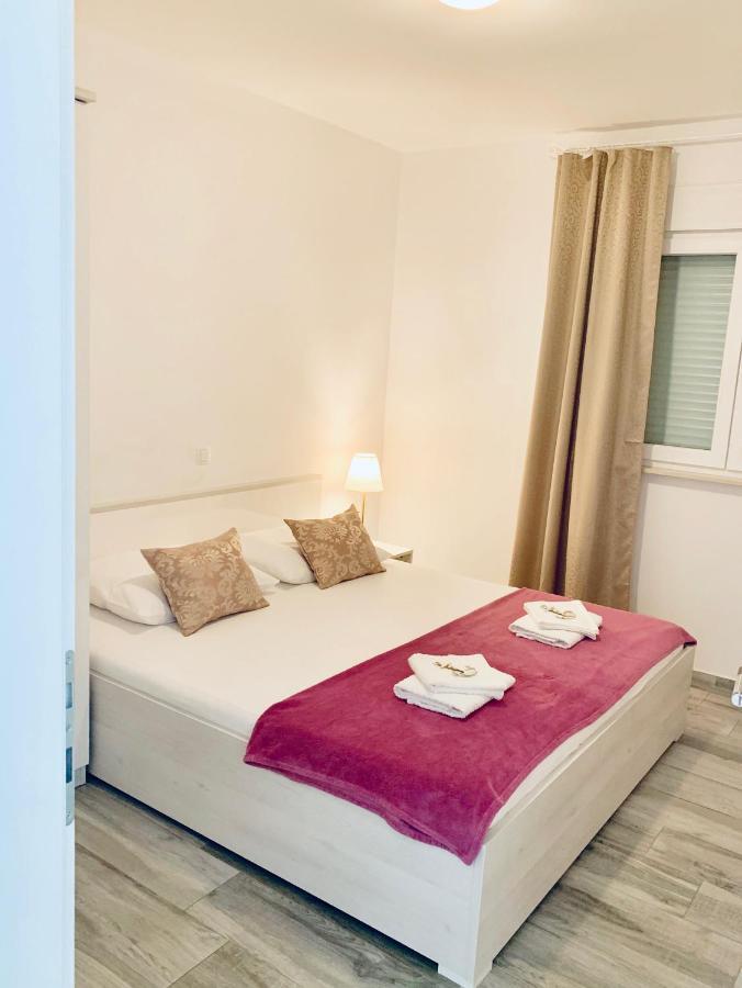 Diamant Apartments Baska Voda Luaran gambar