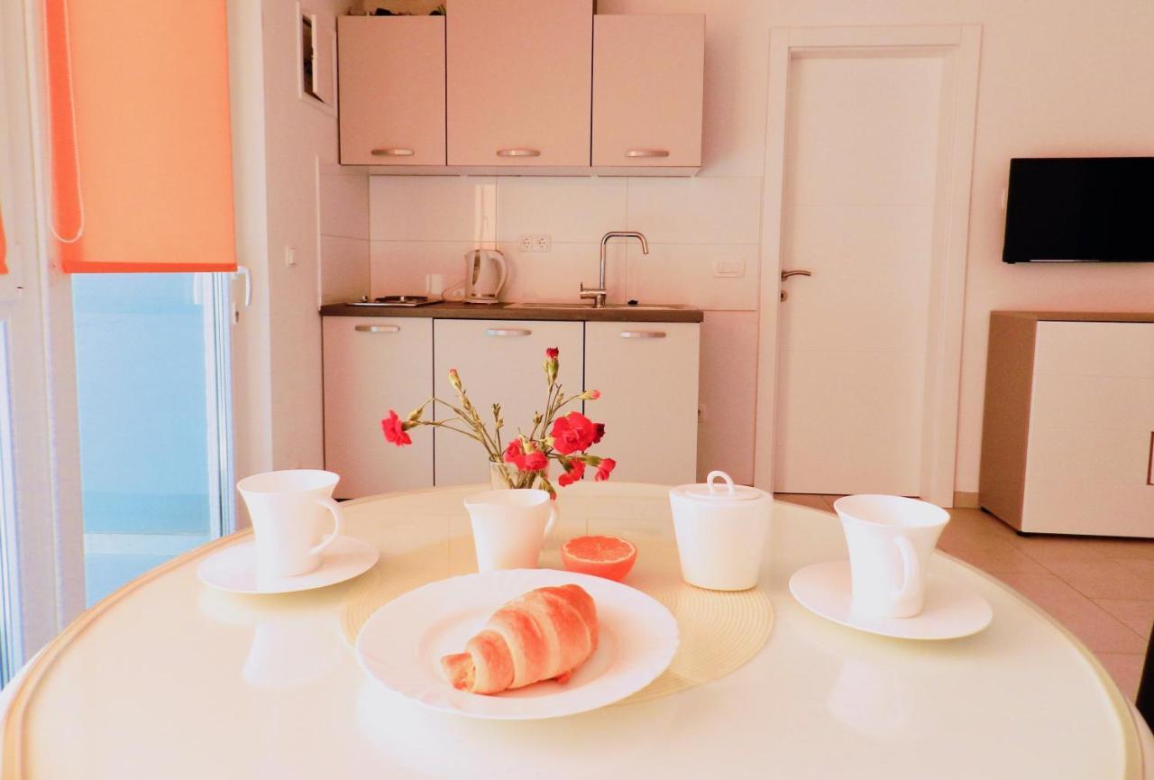 Diamant Apartments Baska Voda Luaran gambar