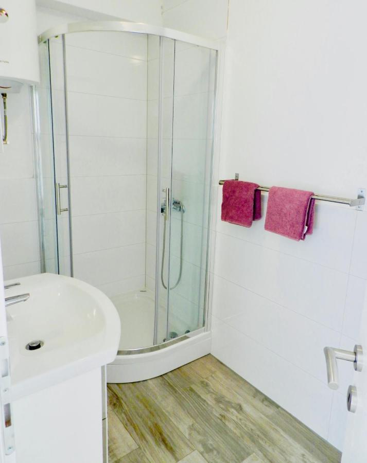 Diamant Apartments Baska Voda Luaran gambar