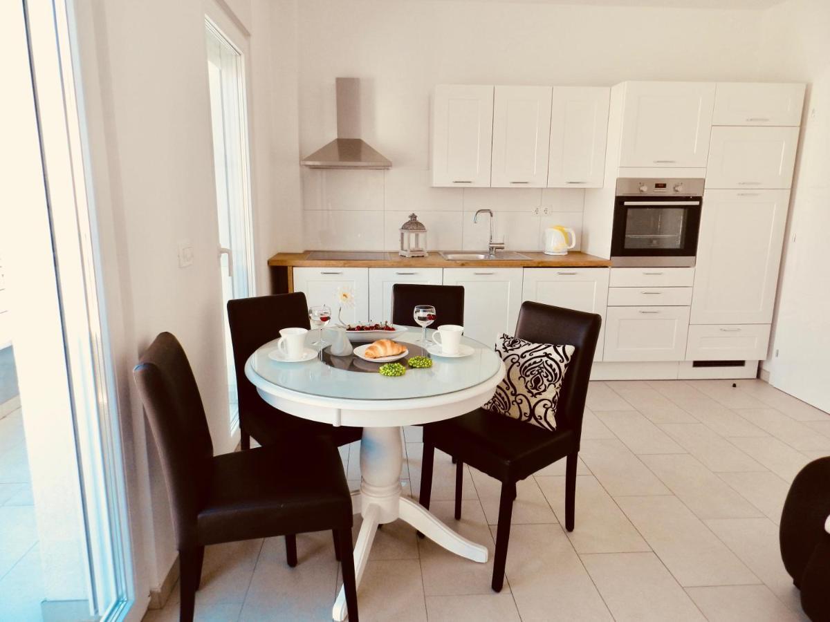 Diamant Apartments Baska Voda Luaran gambar