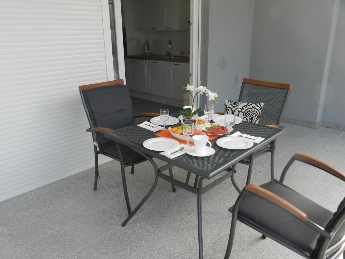 Diamant Apartments Baska Voda Luaran gambar