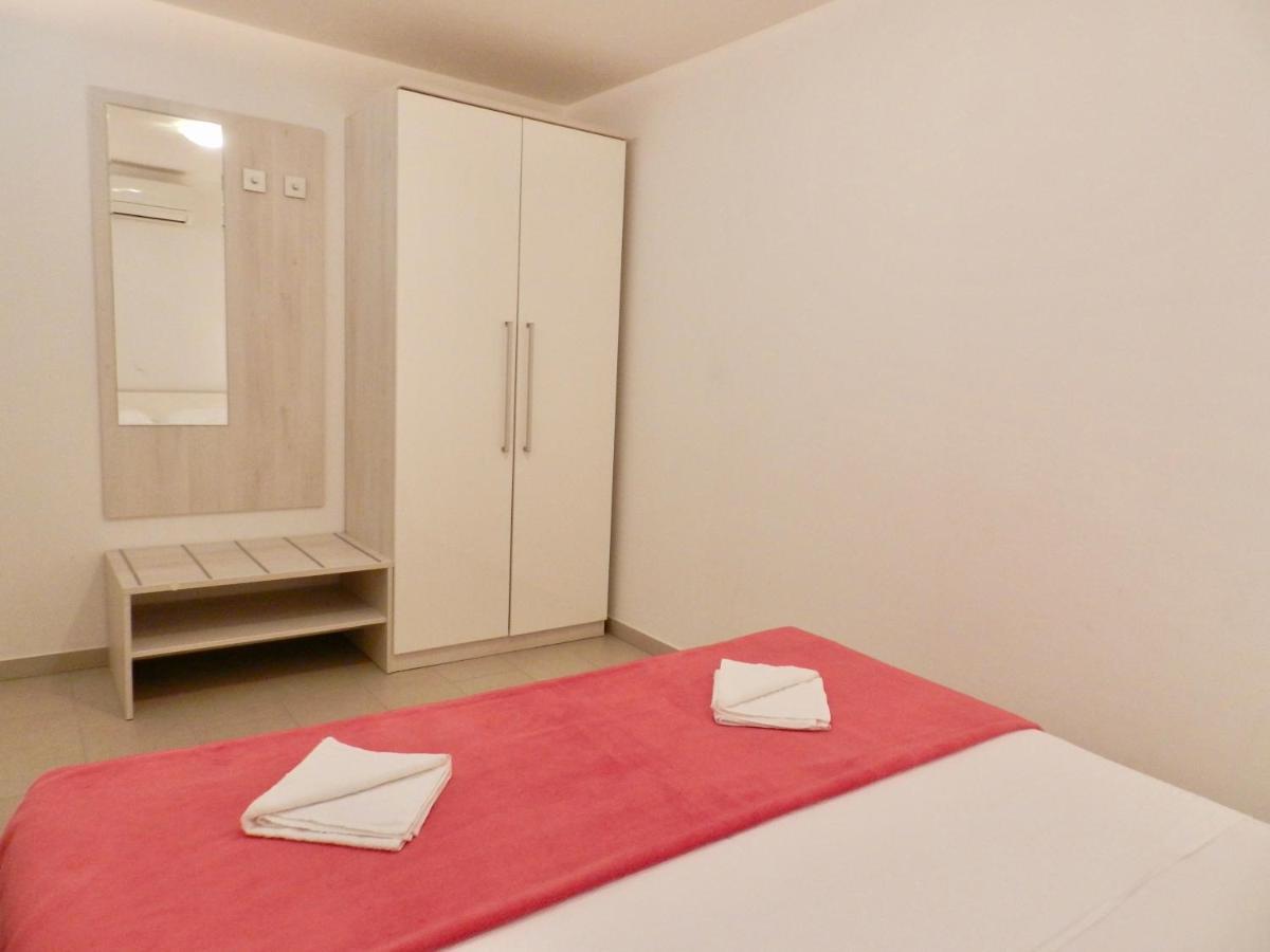 Diamant Apartments Baska Voda Luaran gambar